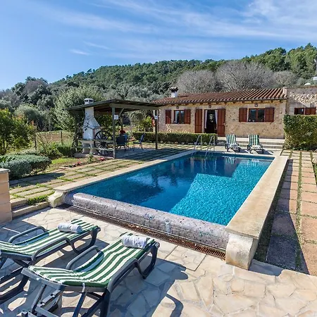 El Clos Villa *
